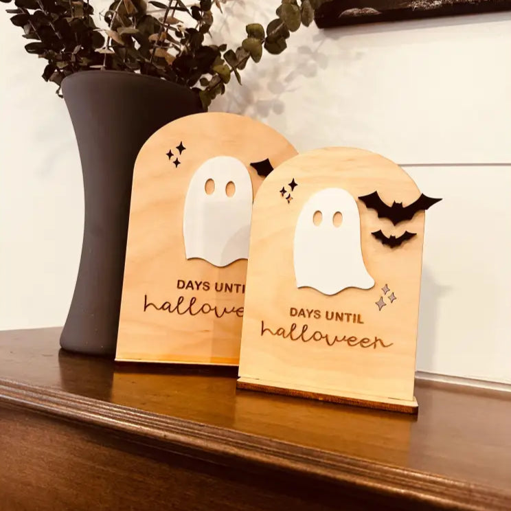 Countdown calendar ghost for kids to mark days till