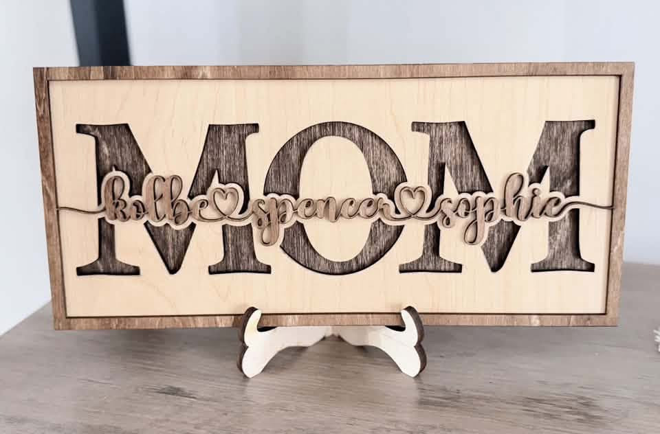 3D Layered Personalized Family Sign — Custom Title &amp; Children&