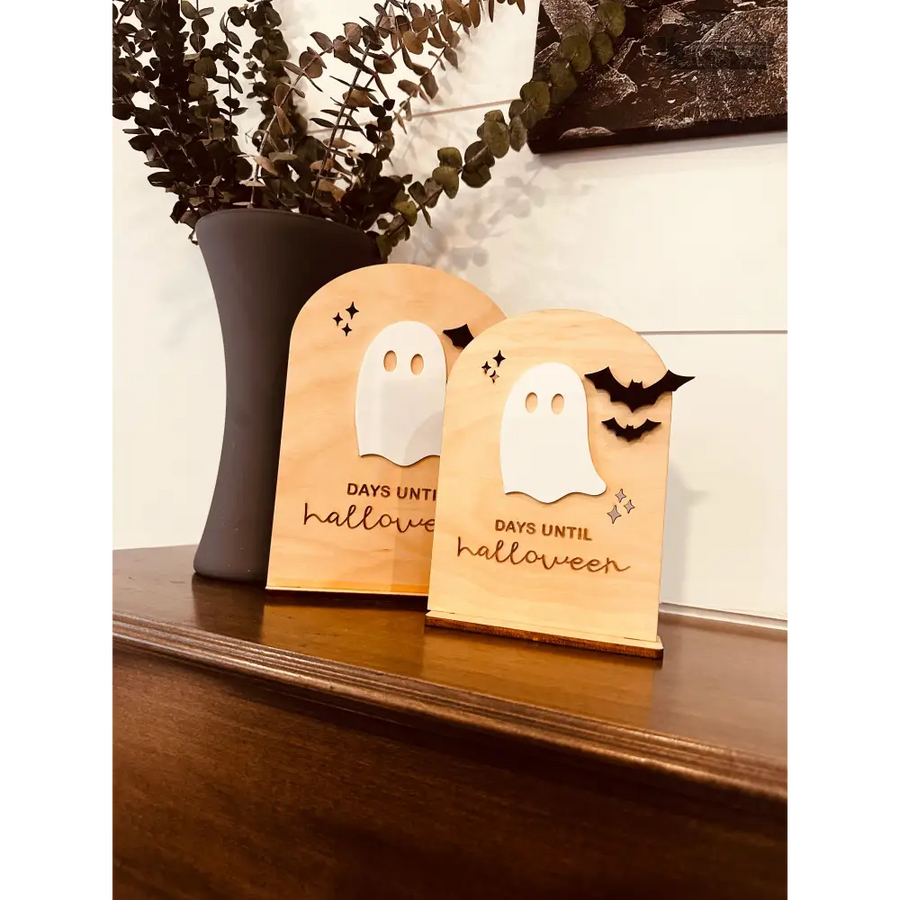 Countdown calendar ghost for kids to mark days till