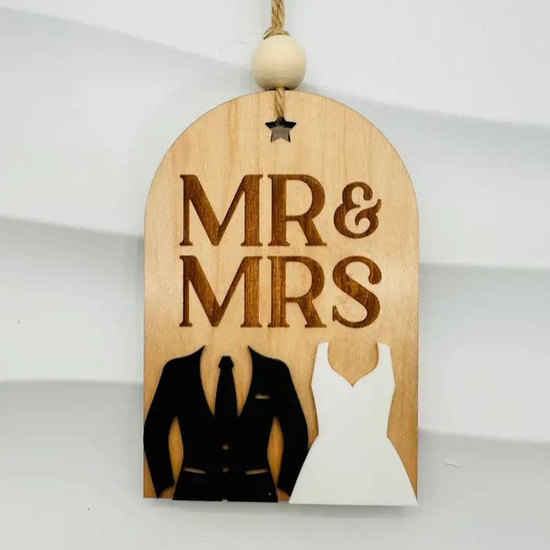 Elegant mr and mrs ornament for christmas decor fort