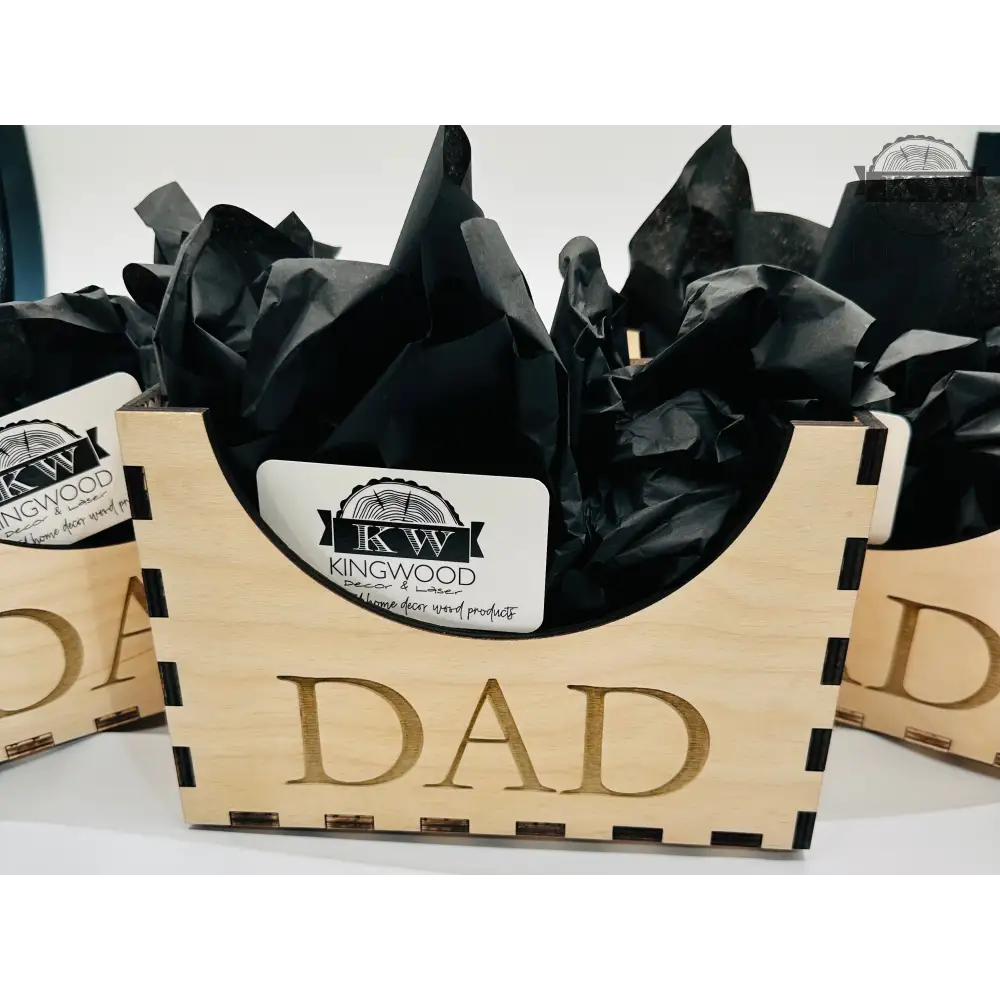 Personalized hat holder for organizing and displaying hats