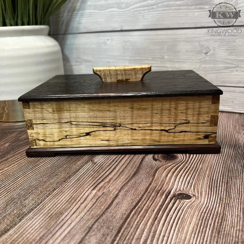 Beautifully handcrafted wooden keepsake box _label_new,