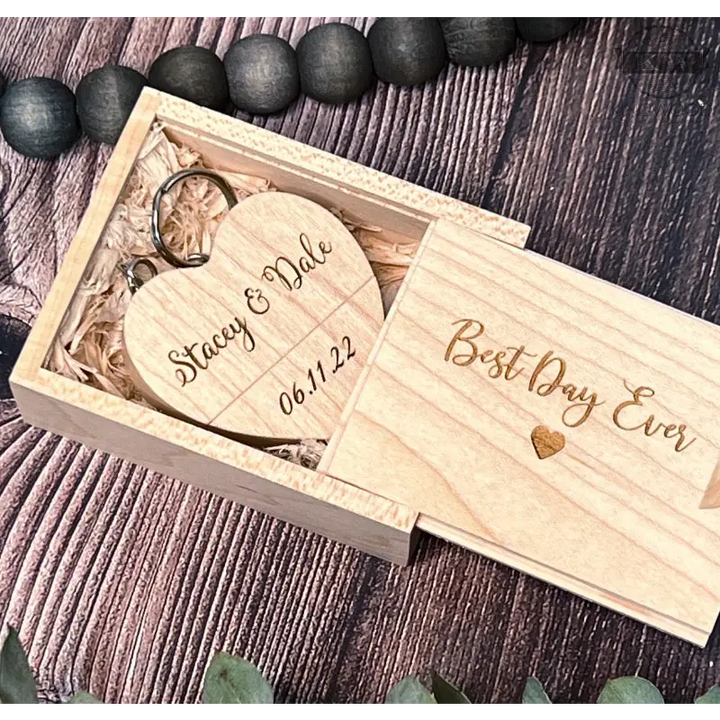 Maple wooden USB drive with engraved wooden box and wooden heart keychain display