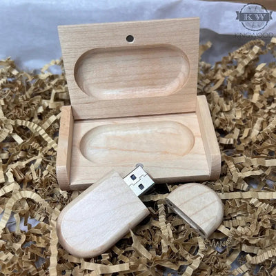 Personalized usb wooden drive with case _label_new,